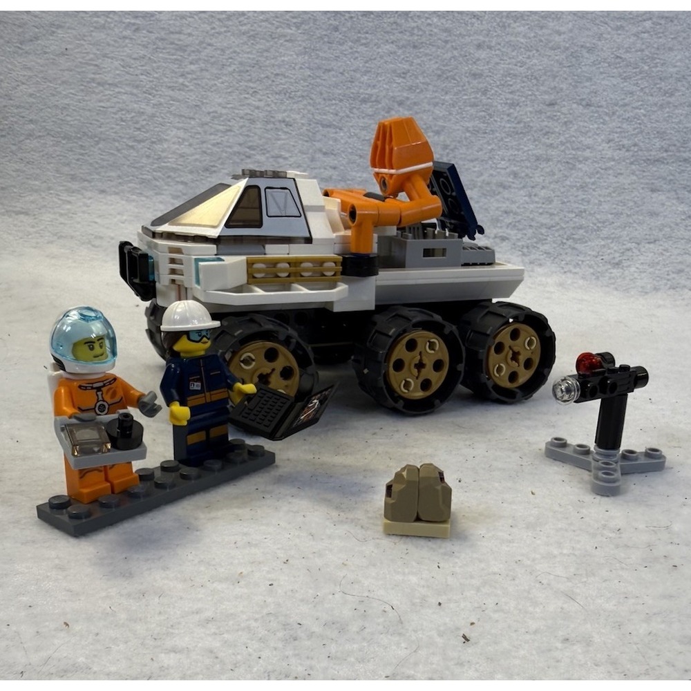 LEGO City 60225 Rover Testing Drive 100% Complete Retired Adult Display